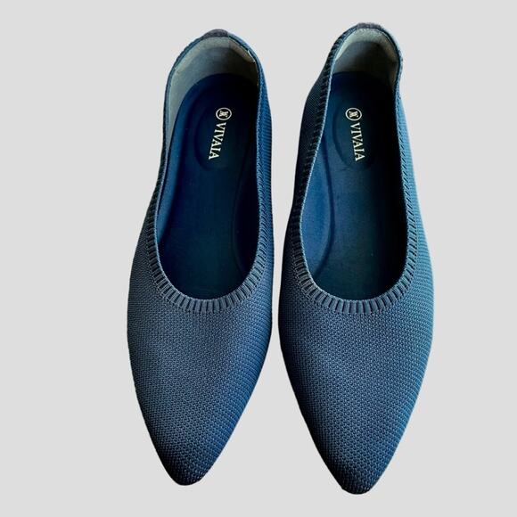 Vivaia Blue Size 10.5 Women's Sustainable Comfort Pointy Ballet Flats - Picture 2 of 5